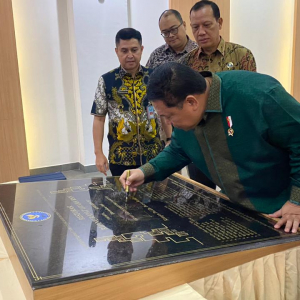 Penandatanganan Prasasti