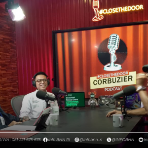 Podcast Close The Door