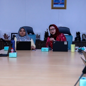 BNN PERKUAT SINERGI PEMBERDAYAAN MASYARAKAT DI KAWASAN RAWAN NARKOBA LOMBOK TIMUR
