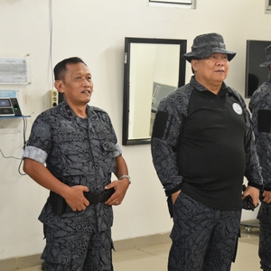 Kunjungan Kepala BNN ke Pusat Laboratorium BNN — foto 1