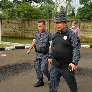 Kunjungan Kepala BNN ke Pusat Laboratorium BNN — foto 6