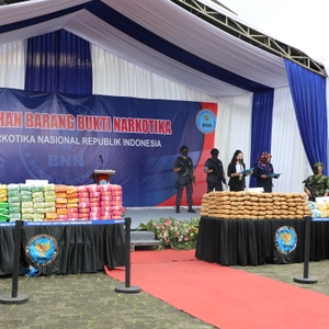 BNN RI Musnahkan Ratusan Kilogram Narkotika di Penghujung 2022 — foto 4