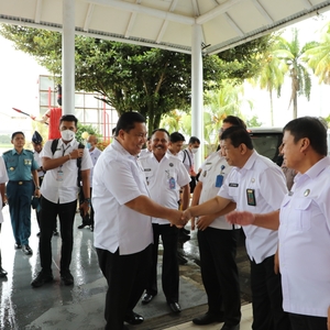 Kepala BNN RI Lakukan Kunjungan Kerja Di Manado, Sulut — foto 4