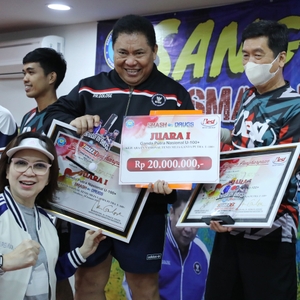 KOLABORASI BNN RI DAN BEST GROUP, GELAR SMASH ON DRUGS U-100+ — foto 1