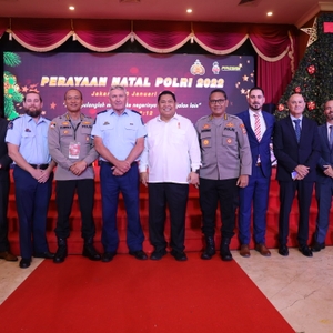 Kepala BNN RI Hadiri Ibadah dan Perayaan Natal di STIK Lemdiklat Polri — foto 5
