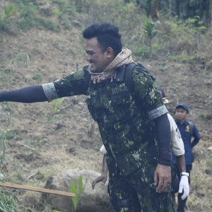 Sambut HUT Ke-21, BNN RI Musnahkan 4 Hektar Ladang Ganja Di Lhokseumawe — foto 14