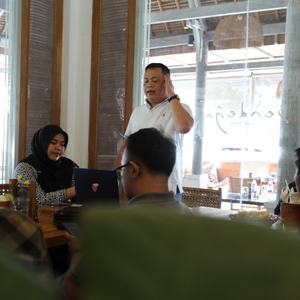 Media Time dengan Awak media Di Provinsi Bali — foto 8