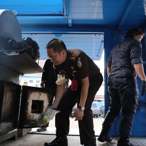 BNN Musnahkan 23,019 Kilogram Sabu dan 2,173 Kilogram Ganja Selamatkan 200 Ribu Jiwa — foto 6