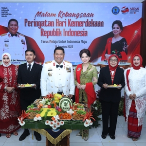 Malam Kebangsaan Peringatan Hari Kemerdekaan Indonesia — foto 3