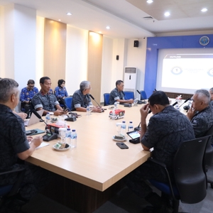 Rapat Pembahasan Materi RDP — foto 2