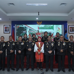 Penurunan Bendera Merah Putih — foto 5