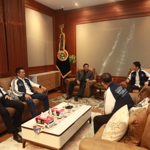 Kunjungan Kelompok Ahli BNN RI ke Ruang Kerja Ka BNN RI — foto 8