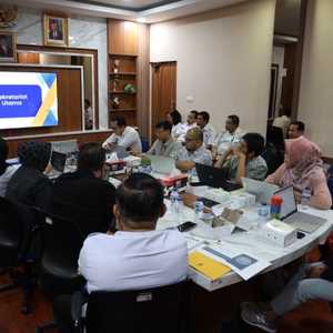 Pemaparan Sekretariat Utama dengan BPK RI Di Ruang Antasari.Rabu (31/1) — foto 8