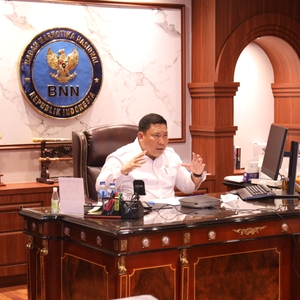KA BNN RI BERI MATERI BAHAYA NARKOTIKA KEPADA KADER PDIP — foto 1