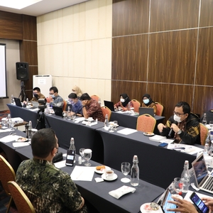 Giat Pra Hani 2022 Direktorat Hukum BNN RI menggelar kegiatan Webinar — foto 5