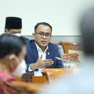 Raker BNN RI Dengan Komisi III DPR RI — foto 7