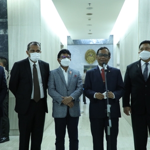 Penandatangan Nota Kesepahaman SPPT-TI — foto 5