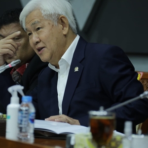 SAMPAIKAN HASIL PEMERIKSAAN KEUANGAN TAHUN 2021, KEPALA BNN RI DAPAT DUKUNGAN PENUH DARI DPR RI — foto 2